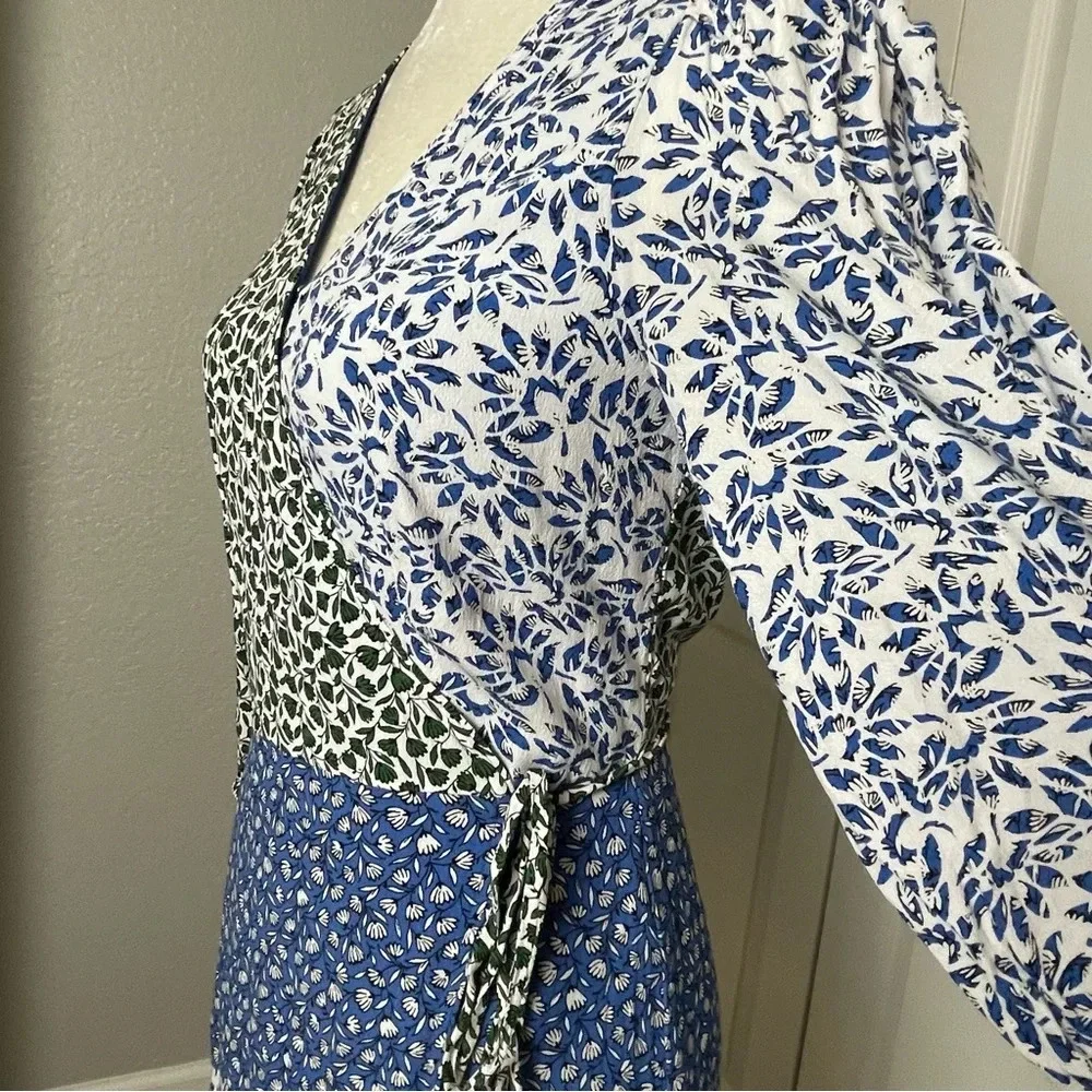 Ann Taylor Floral Wrap Flare Midi Dress Mixed Floral Print Sz 2 - Picture 10 of 13